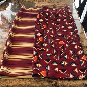 🌺2 Beautiful LuLaRoe Cassie Skirts🌺